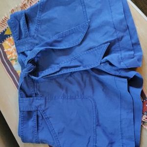 White House Black Market belted shorts - size 6